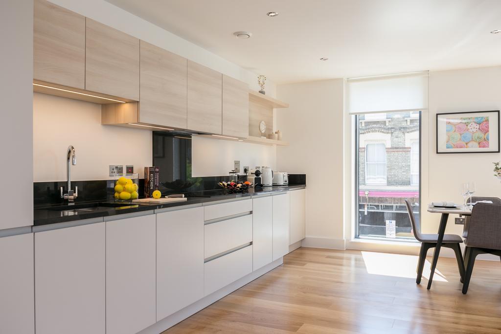 Modern Portobello Apt With Floor-To-Ceiling Windows Apartment London Exterior photo