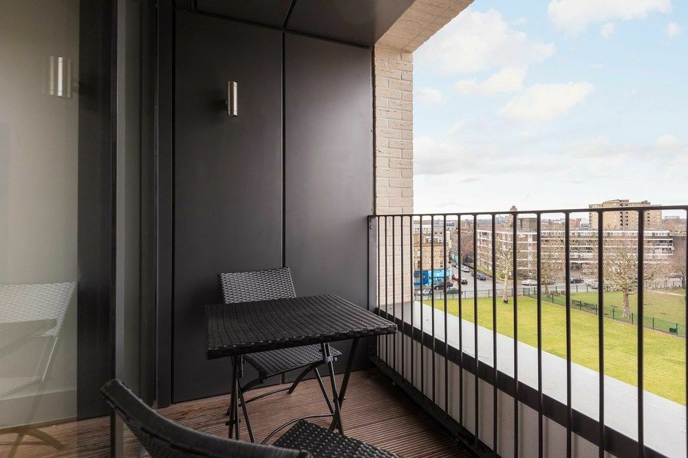 Modern Portobello Apt With Floor-To-Ceiling Windows Apartment London Exterior photo